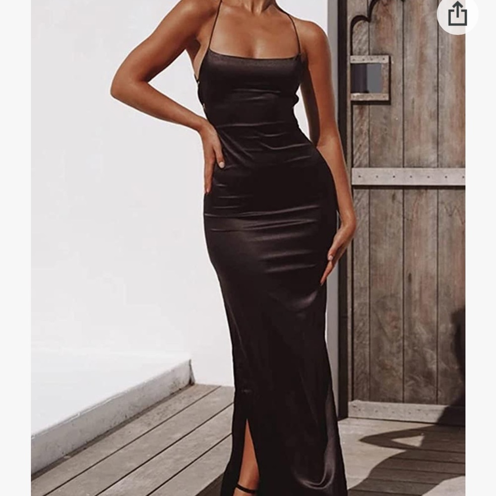 Black bodycon maxi dress